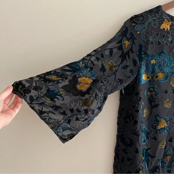 Carolina Belle Floral Elegant Dress - Picture 5 of 7